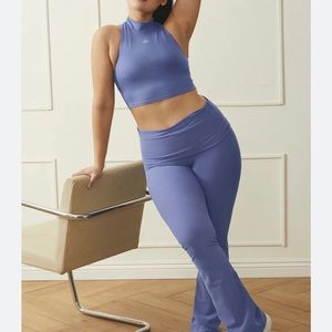 Alo Yoga Alosoft Low Rise Foldover Bootcut Flare